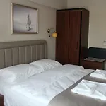 Armida 3*