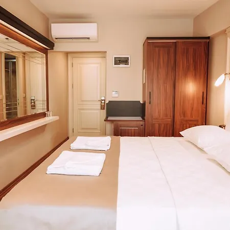 Hotel Armida 3*